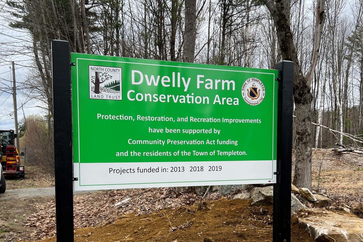 New Sign at Dwelly Farm Conservation Area on Barre Rd. (2023)